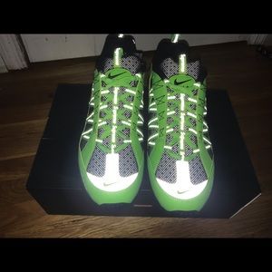 Green Supreme Nike Air Humara